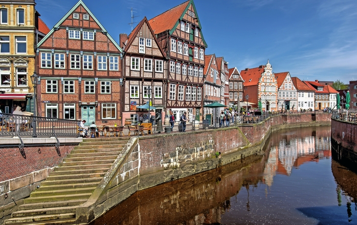 Stade - Alter Hafen im Sonnenschein