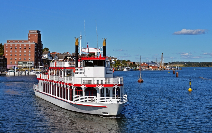 Ausflugsdampfer in Kappeln an der Schlei