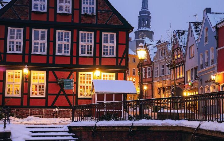 winterliches Stade im Alten Land, Deutschland