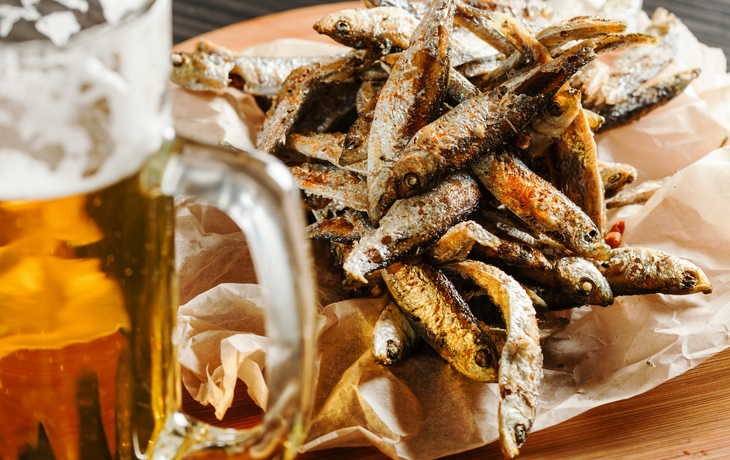 Gebratener Fisch riecht