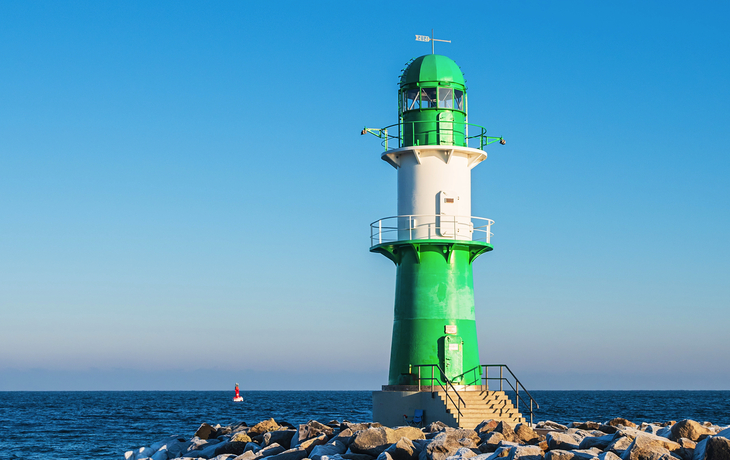 die Mole in Warnemünde im Winter