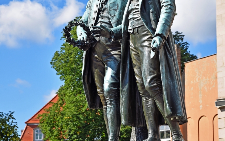 Goethe-Schiller-Denkmal in Weimar, Deutschland