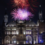 Aachen - Feuerwerk zu Silvester über dem Rathaus