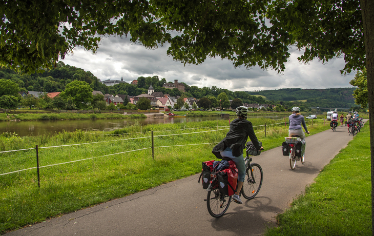 Radler am Weserradweg