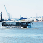 der HafenCity Riverbus: Hamburgs Amphibienfahrzeug